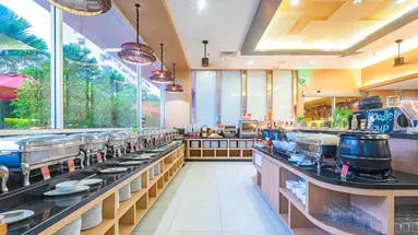 Ramada By Wyndham Phuket Deevana
