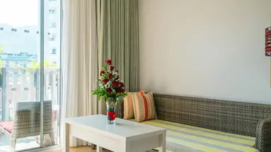 Ramada by Wyndham Phuket Deevana