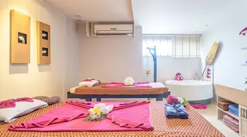 Ramada by Wyndham Phuket Deevana