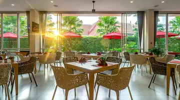 Ramada by Wyndham Phuket Deevana