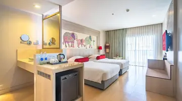 Ramada By Wyndham Phuket Deevana