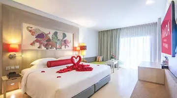 Ramada By Wyndham Phuket Deevana