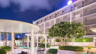 Ramada By Wyndham Phuket Deevana