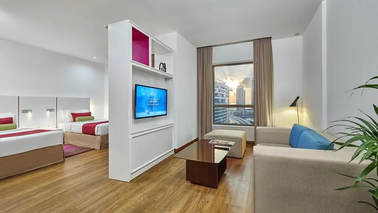Ramada Hotel and Suites By Wyndham Dubai JBR