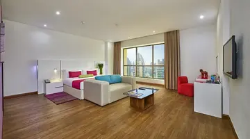 Ramada Hotel and Suites By Wyndham Dubai JBR
