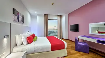 Ramada Hotel and Suites by Wyndham JBR