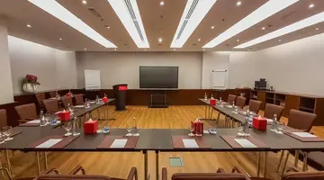 Ramada Hotel and Suites by Wyndham JBR