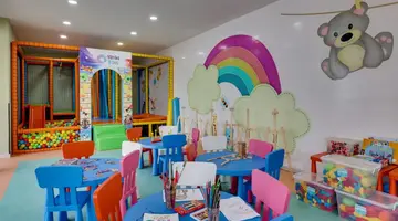 Ramada Hotel and Suites By Wyndham Kusadasi