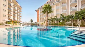 Ramada Hotel & Suites By Wyndam Kusadasi