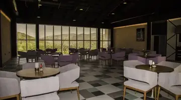 Ramada Hotel & Suites By Wyndam Kusadasi