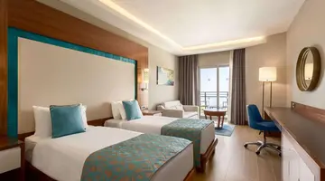 Ramada Hotel & Suites By Wyndam Kusadasi
