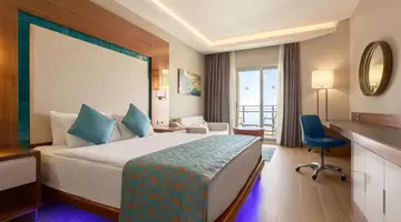 Ramada Hotel & Suites By Wyndam Kusadasi