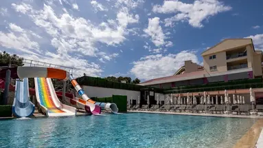 Ramada Hotel & Suites by Wyndham Kusadas