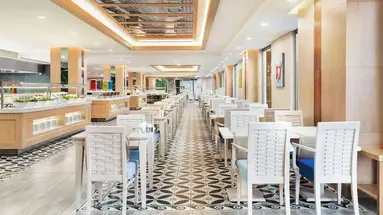 Ramada Hotel & Suites by Wyndham Kusadas