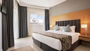 Ramada Hotel & Suites by Wyndham Kusadas