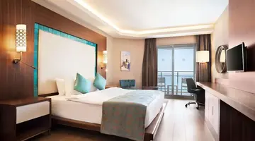 Ramada Hotel & Suites by Wyndham Kusadas