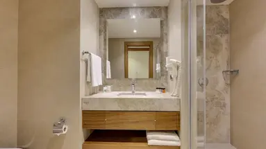 Ramada Hotel & Suites by Wyndham Kusadas