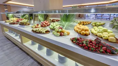 RAMADA HOTEL & SUITES BY WYNDHAM KUSADASI