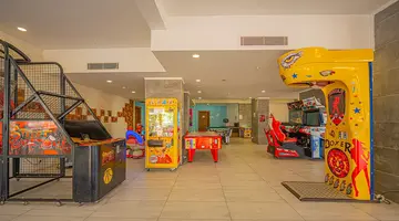 RAMADA HOTEL & SUITES BY WYNDHAM KUSADASI