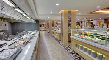 RAMADA HOTEL & SUITES BY WYNDHAM KUSADASI
