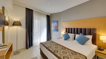 RAMADA HOTEL & SUITES BY WYNDHAM KUSADASI