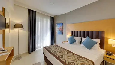 RAMADA HOTEL & SUITES BY WYNDHAM KUSADASI