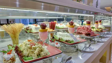 RAMADA HOTEL & SUITES BY WYNDHAM KUSADASI