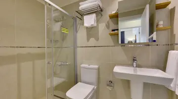 RAMADA HOTEL & SUITES BY WYNDHAM KUSADASI