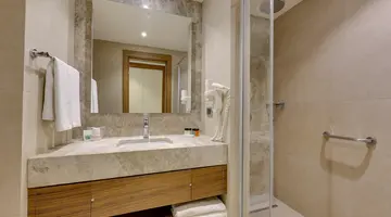 RAMADA HOTEL & SUITES BY WYNDHAM KUSADASI