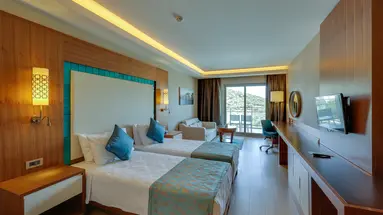 RAMADA HOTEL & SUITES BY WYNDHAM KUSADASI
