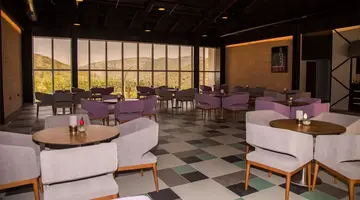 Ramada Hotel & Suites By Wyndham