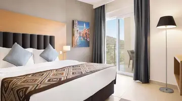 Ramada Hotel & Suites By Wyndham