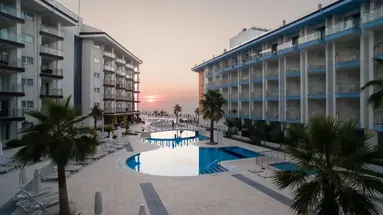 Ramada Hotel & Suites By Wyndham