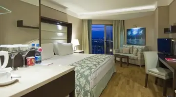 Ramada Plaza By Wyndham Antalya