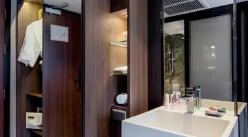 Ramada Plaza by Wyndham Bangkok Menam Riverside