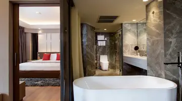 RAMADA PLAZA BY WYNDHAM BANGKOK MENAM RIVERSIDE
