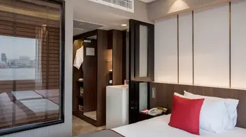 Ramada Plaza by Wyndham Bangkok Menam Riverside