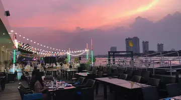 RAMADA PLAZA BY WYNDHAM BANGKOK MENAM RIVERSIDE