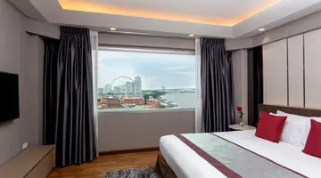 RAMADA PLAZA BY WYNDHAM BANGKOK MENAM RIVERSIDE