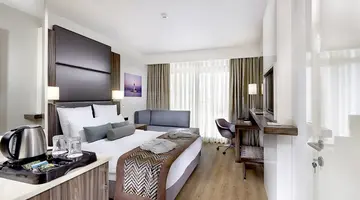 Ramada Resort Akbuk