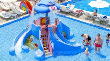 Ramada Resort Akbuk
