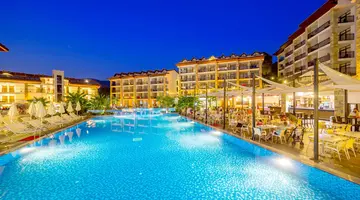 Ramada Resort Akbuk