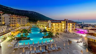 Ramada Resort Akbuk