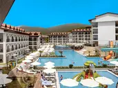 Ramada Resort Akbuk