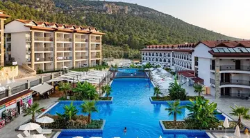 Ramada Resort by Wyndham Akbuk