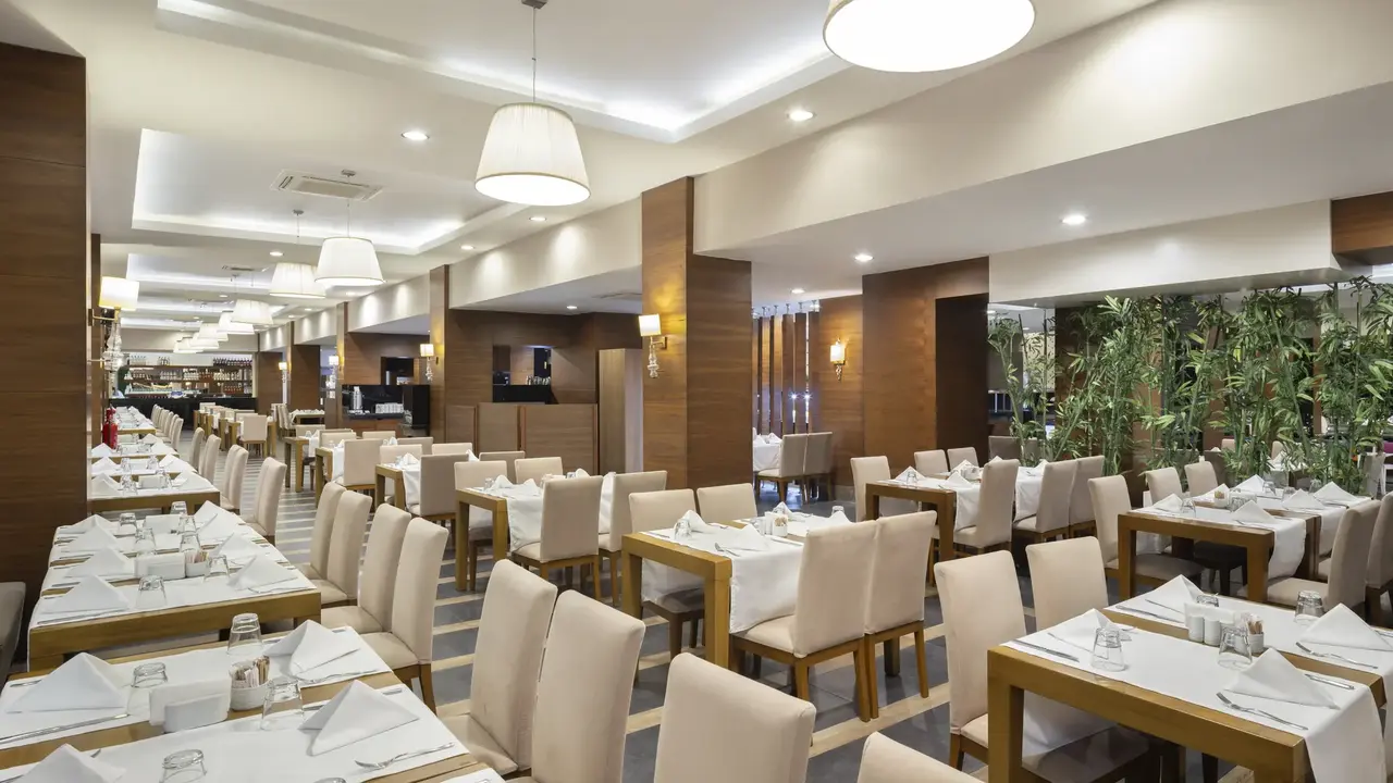 Ramada Resort by Wyndham Lara