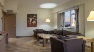 RAMADA RESORT LARA
