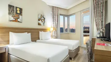 RAMADA RESORT LARA