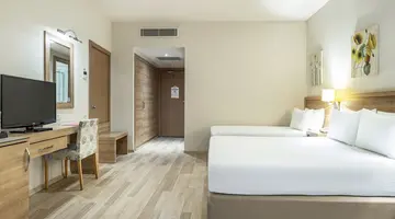 RAMADA RESORT LARA