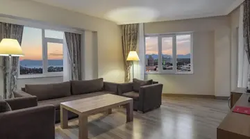 Ramada Resort Lara